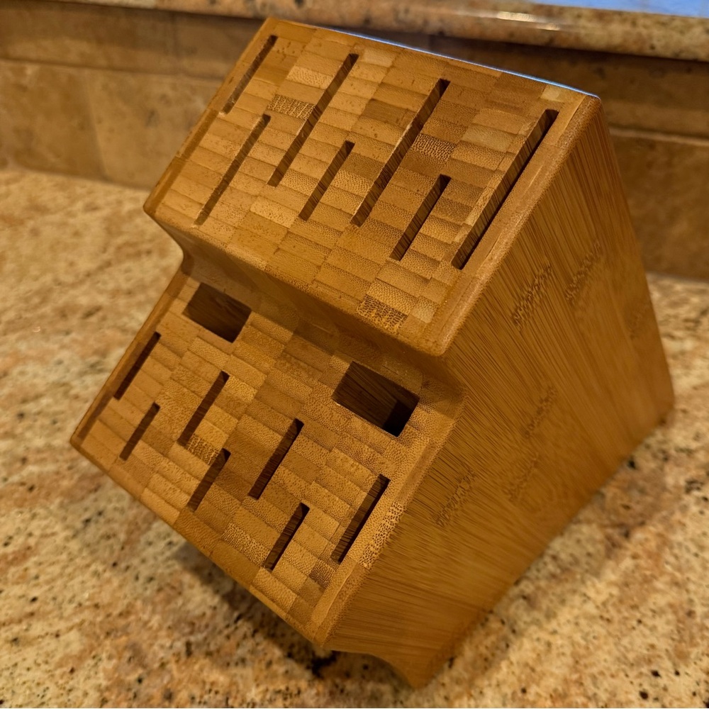 Pampered Chef Bamboo Knife Block
